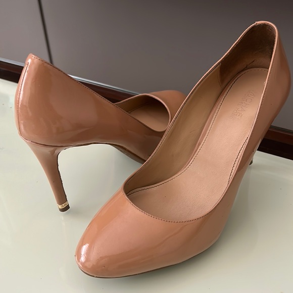 Michael Kors Patent Leather Heels - Picture 1 of 8